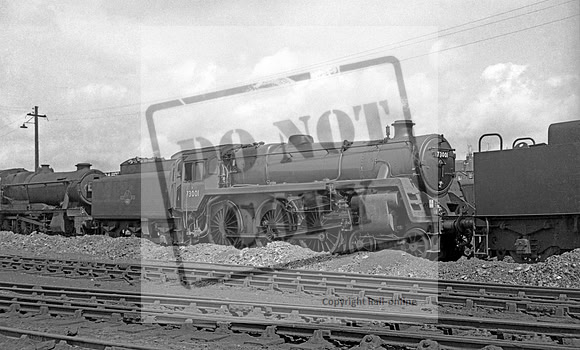 73001 1961-08-20 Weymouth shed-ROneg-1903-247