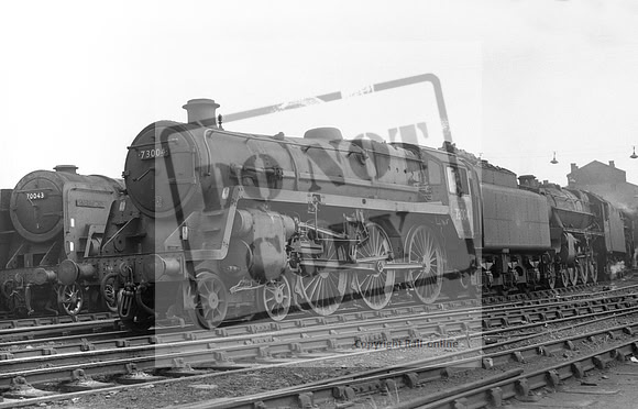 73004 1963-06-30 Willesden shed -DWneg 300663